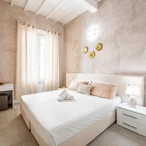  Appartamento 5 Minuti - Duomo Tripla Luxury Italia